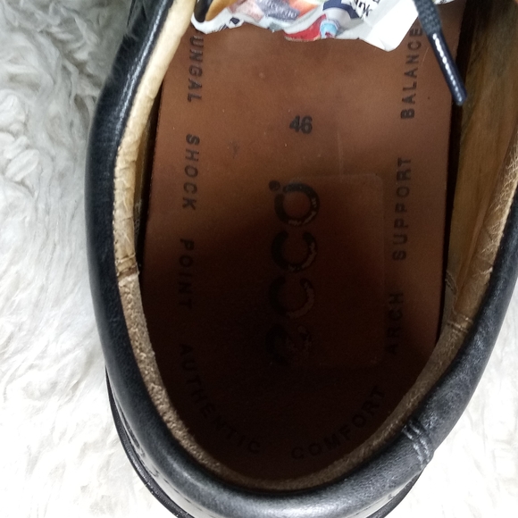 Ecco Hydromax Leather Golf Shoes - Picture 7 of 15